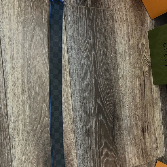 Reversible lv belt - Picture 4 of 4